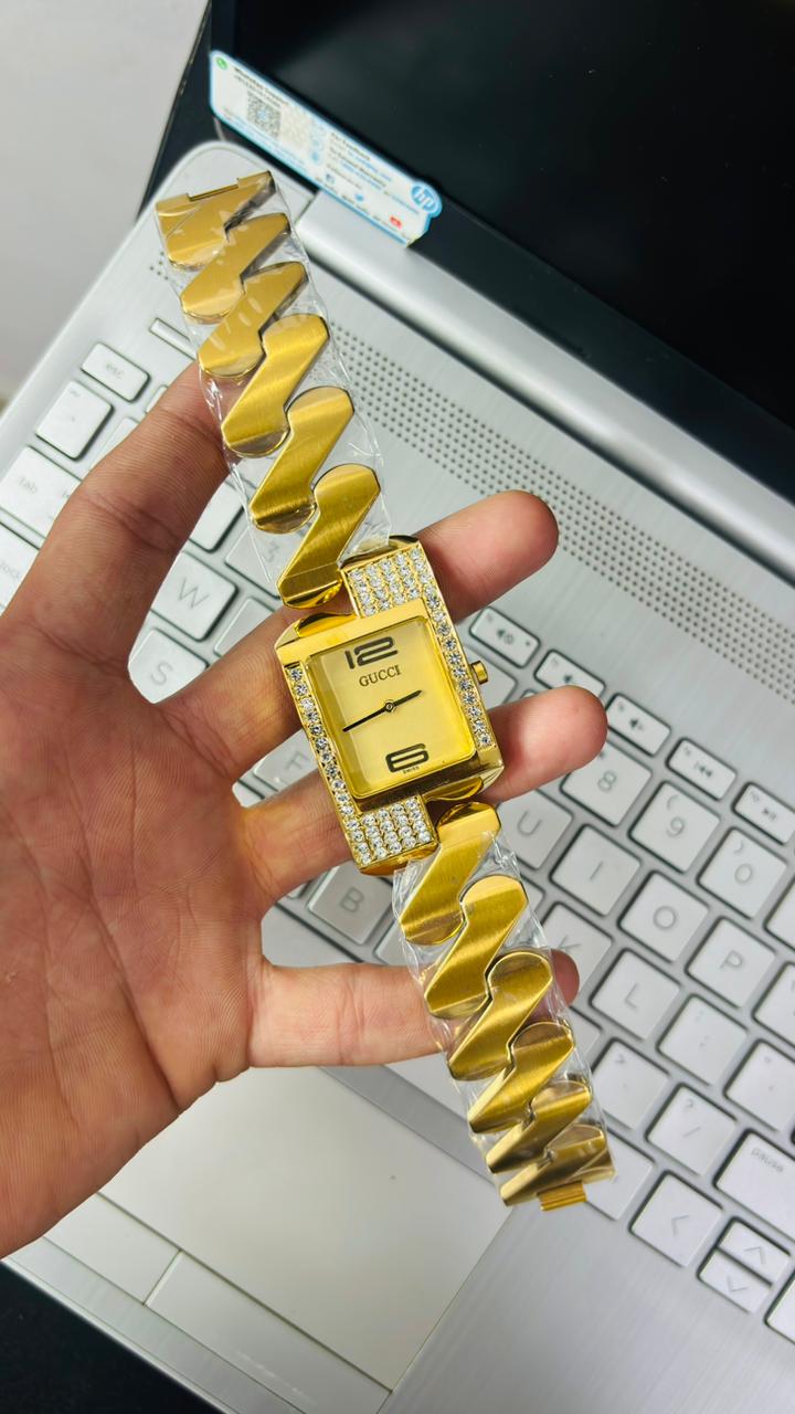 Gu-c-ci Chemin Des Tourelles Gold Dial Watch For Men's