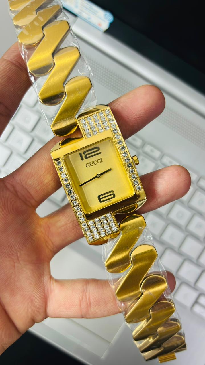 Gu-c-ci Chemin Des Tourelles Gold Dial Watch For Men's